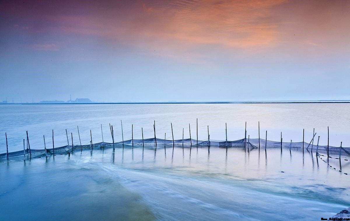 亚洲男人的天堂一区二区无码